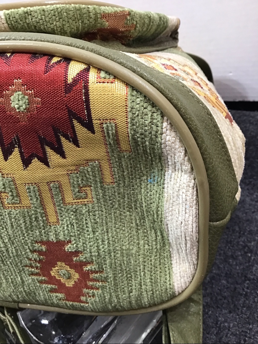 Southwestern Patterned tapestry chenille Women's Backpack Purse NWOT - Picture 8 of 12